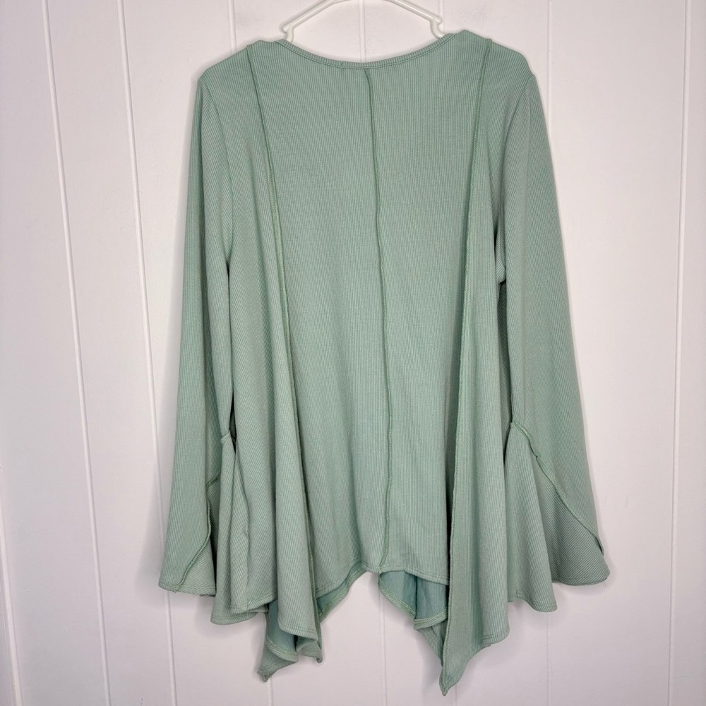 Three Bird Nest Mint Green V-Neck Waffle Knit Tunic Top - Picture 4 of 9